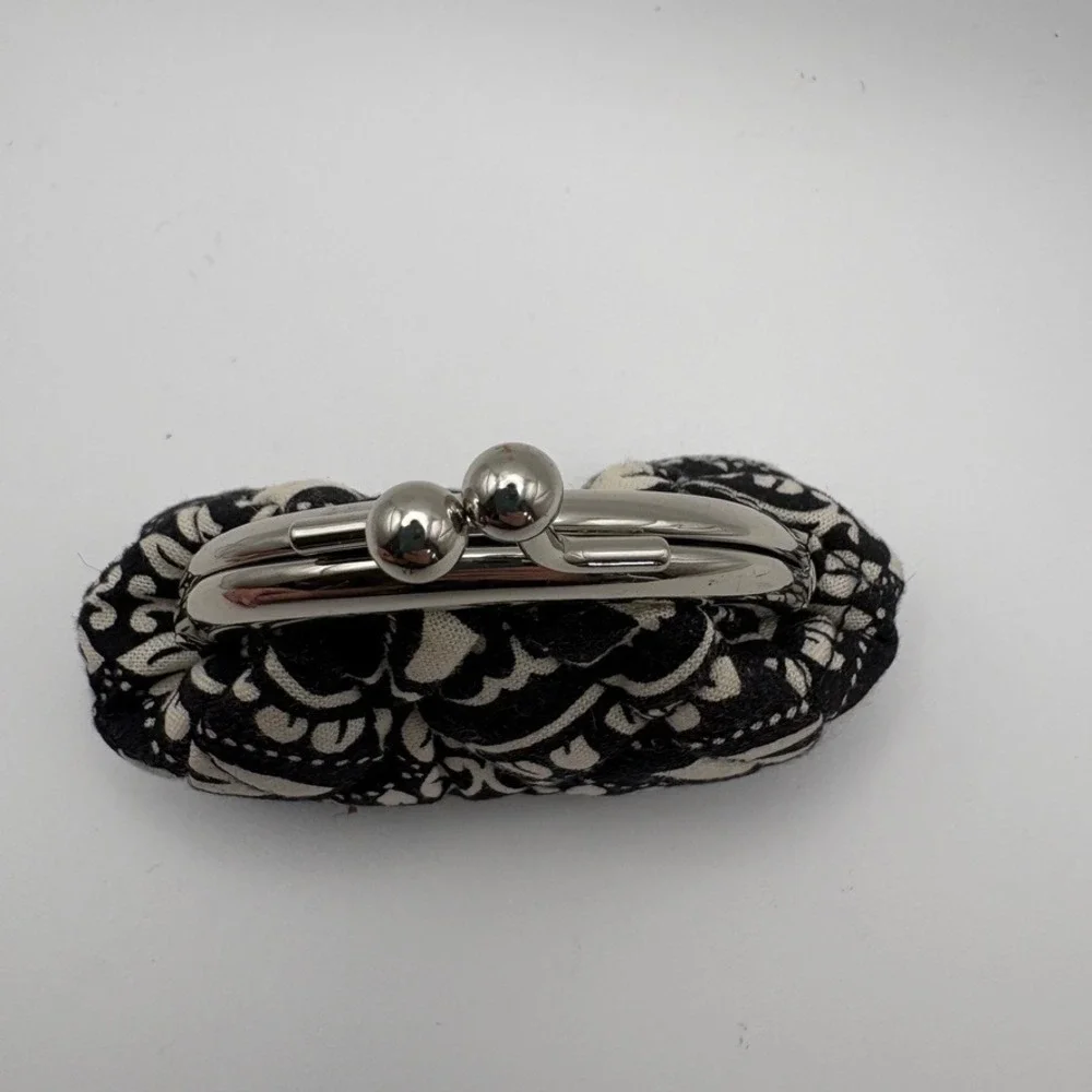 Vera Bradley Retired Barcelona Black White Floral Kisslock Coin Purse Mint